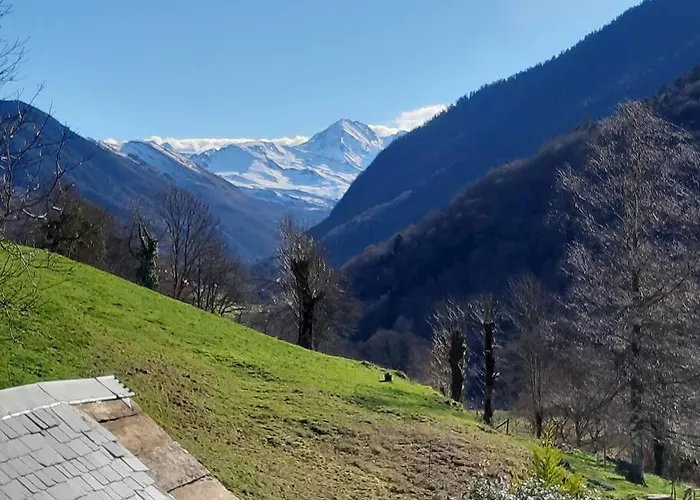 Vakantiehuis D'aure. Classe En Meuble 4 Etoiles.