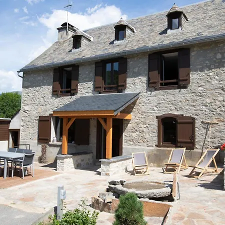 D'aure. Classé En Meublé 4 étoiles. *